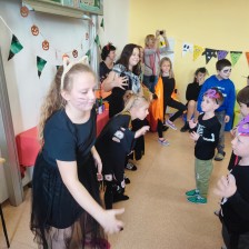 Oslava HALLOWEENU ZŠ společně s dětmi z MŠ