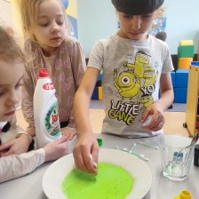 ŠD - Projektový týden - VĚDECKÉ POKUSY